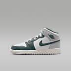 Air Jordan 1 Mid SE Big Kids' Shoes. Nike.com